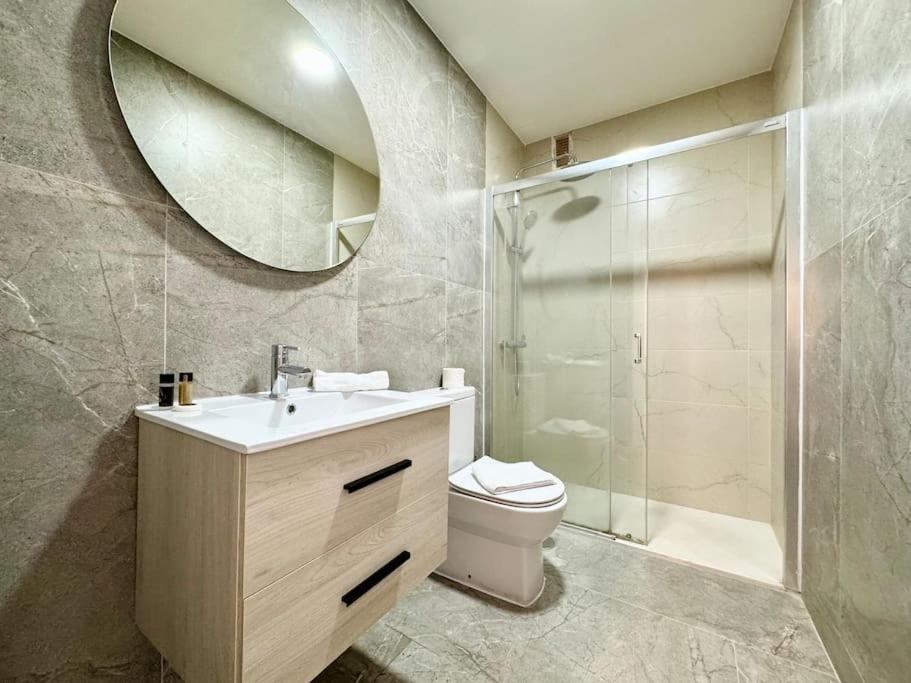 Spacious 3Bd Central Malaga With 2Bh & Ac Luaran gambar